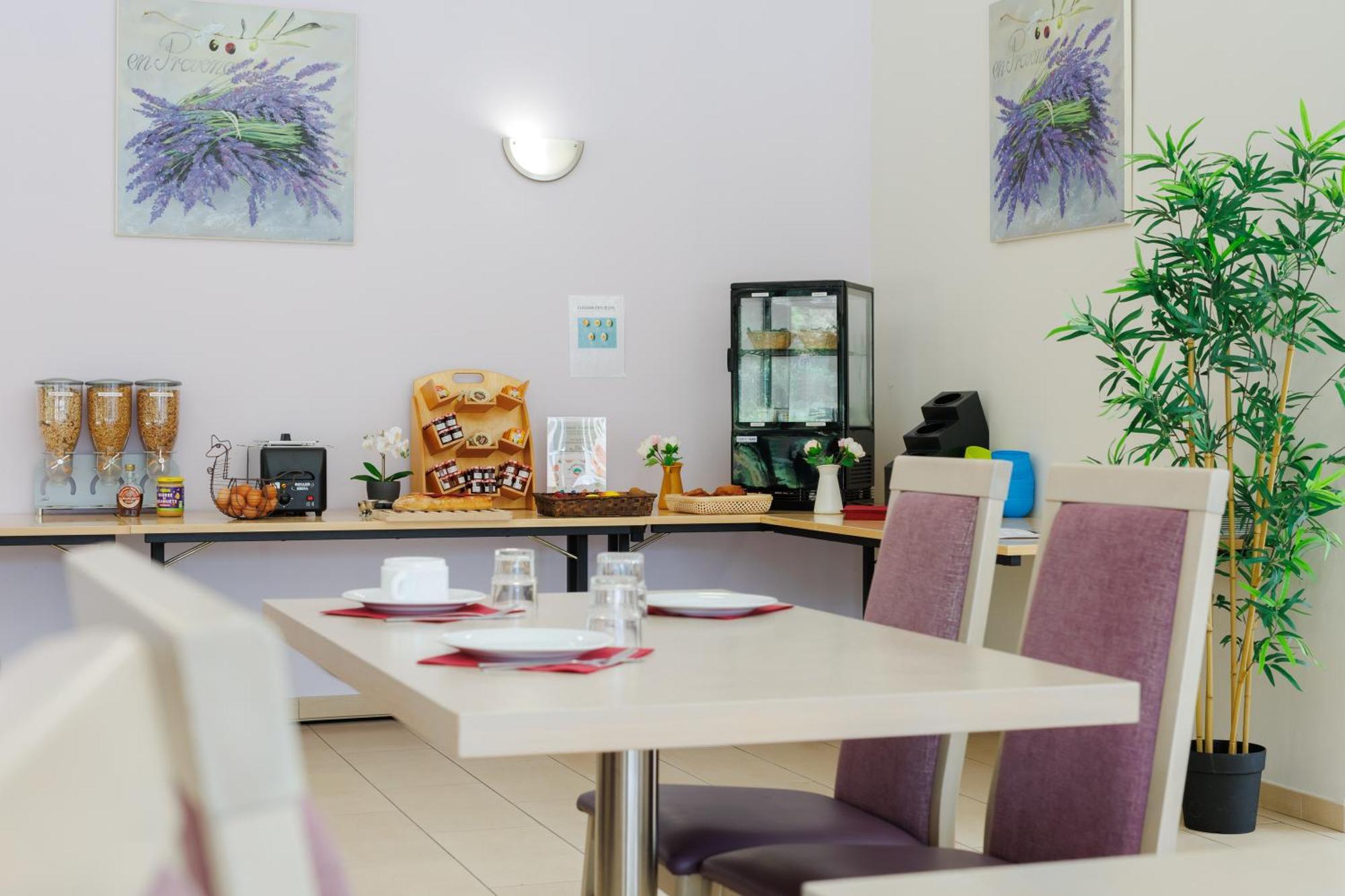 Residhotel Residence Pont Du Gard Remoulins Luaran gambar