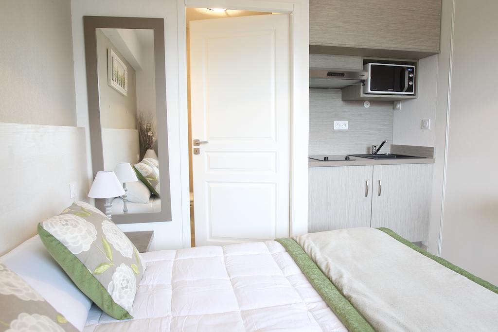 Residhotel Residence Pont Du Gard Remoulins Bilik gambar